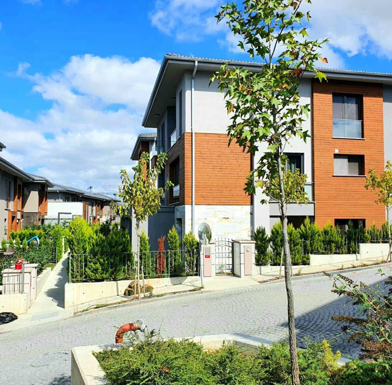 Dekar Bahçeşehir Villaları - Bahçeşehir 3