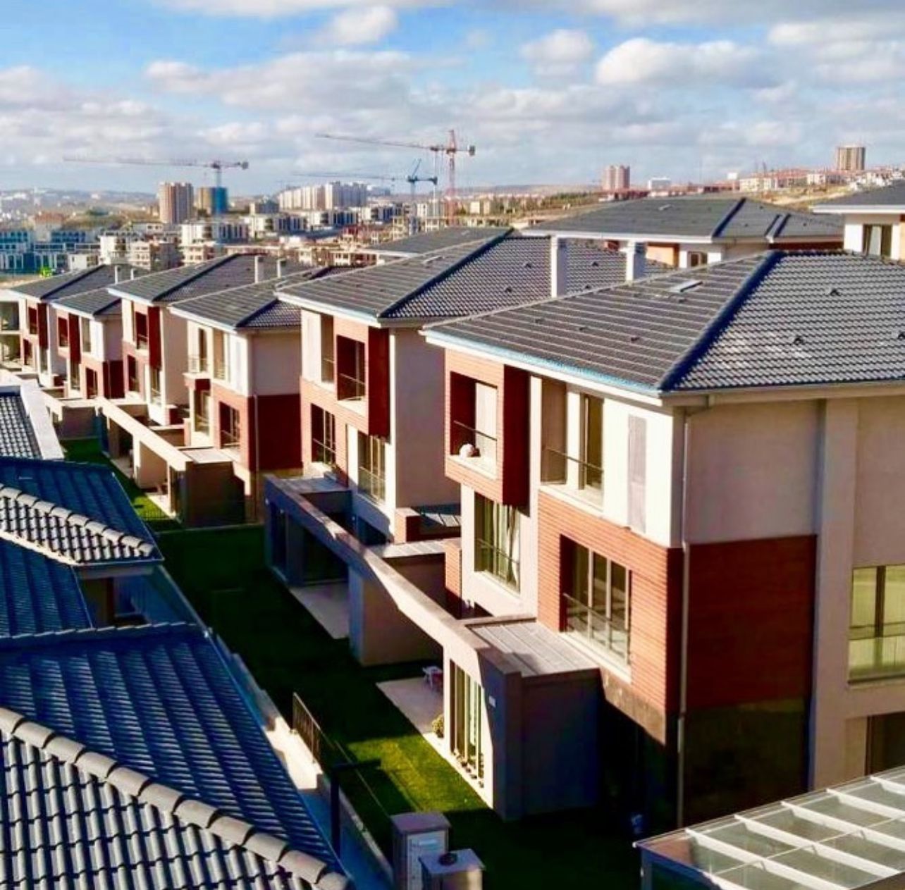 Dekar Bahçeşehir Villaları - Bahçeşehir 5